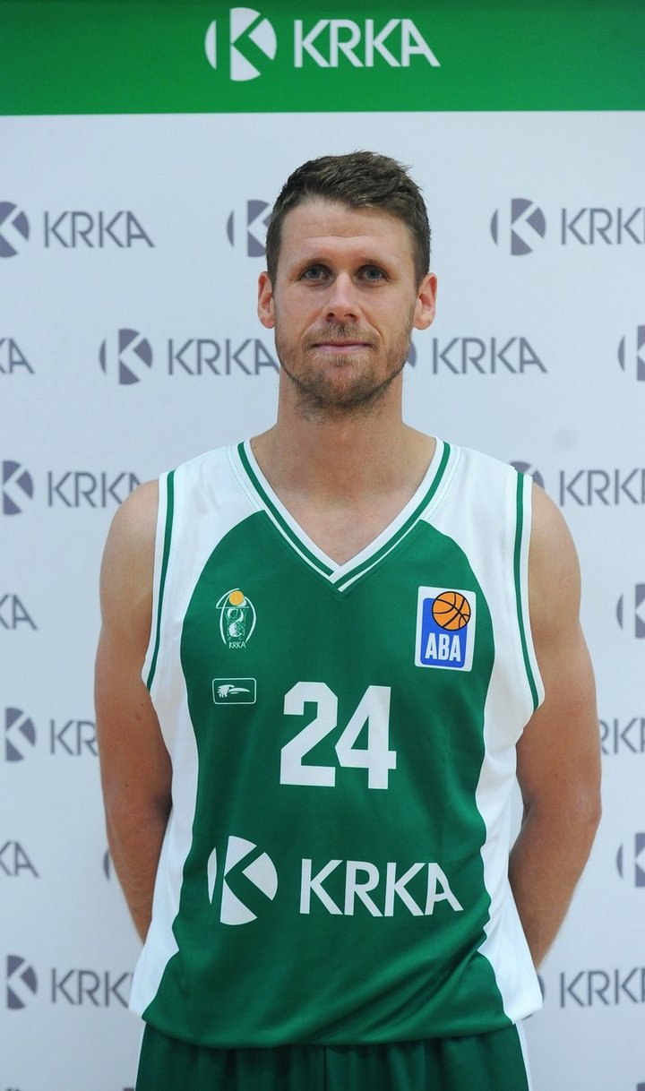 Luka Lapornik