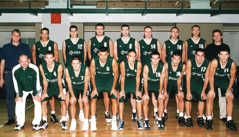 Ekipa 2001-02-2