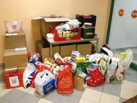 Humanitarna pomoč / foto: KK Krka